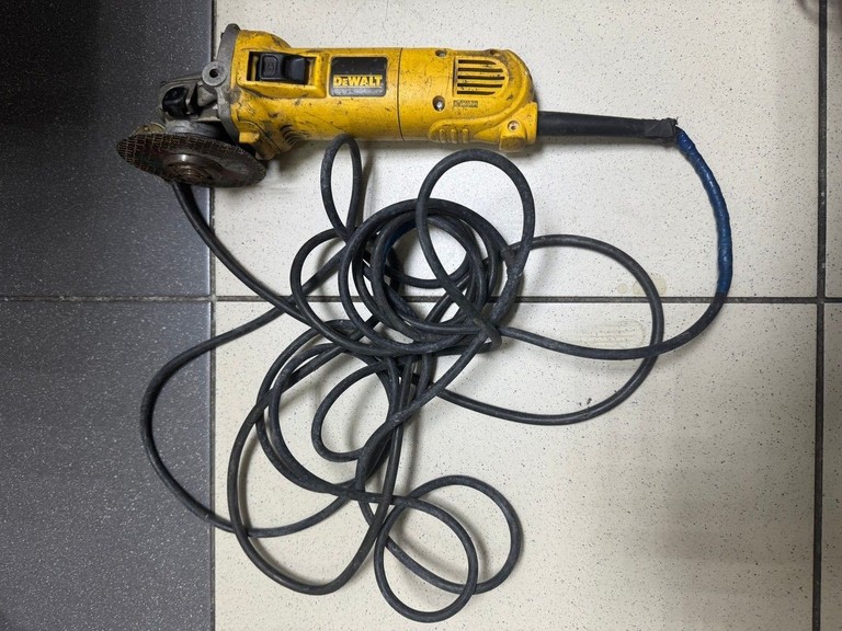 Купити Dewalt d28111 Б/У
