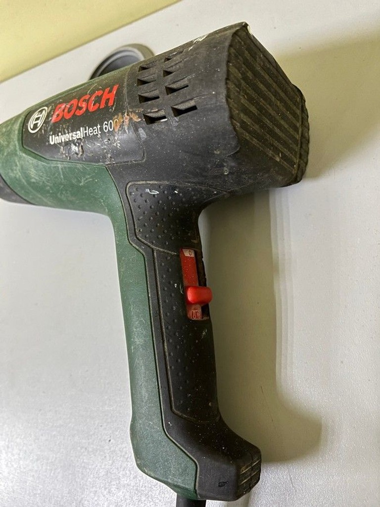 Оголошення Bosch universalheat 600 Б/У