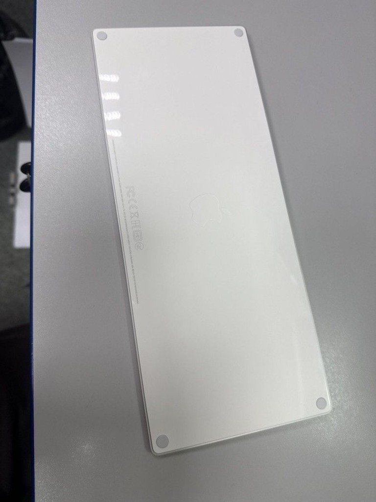 Дешево Apple magic keyboard a1644 з ломбарду