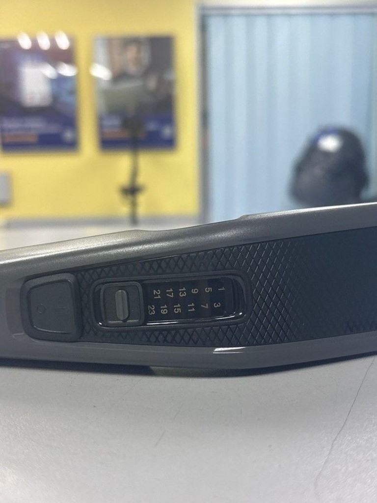 Дешево Philips Hairclipper series 3000 HC3525/15 з ломбарду