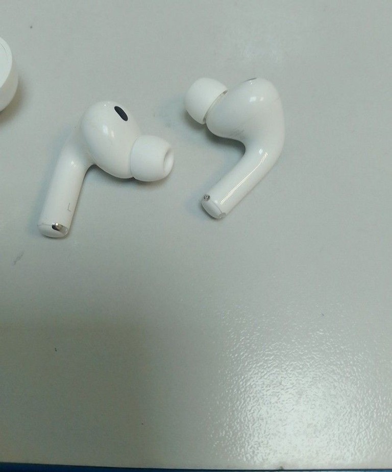 Дешиво AirPods Pro 3 с ломбарда