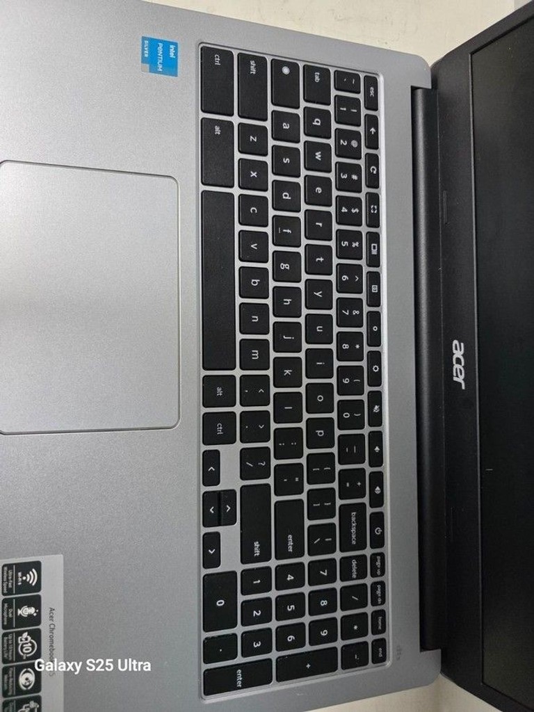Дешево Acer 15/pentium n6000 ddr4/4gb ddr3/hdd *відсутній/ssd 128 gb/*інтегрована з ломбарду