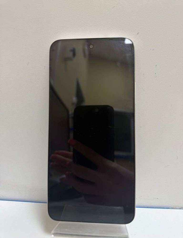 Оголошення Xiaomi redmi 15 4g 8/256gb Б/У