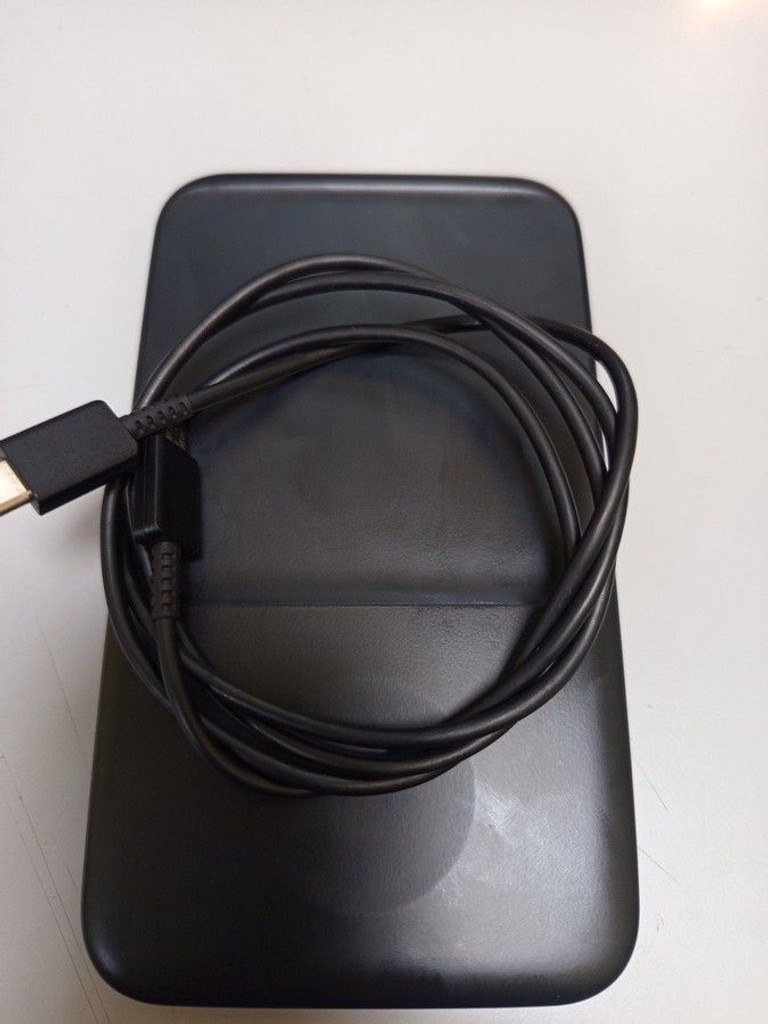 Дешиво Samsung ep-p4300 с ломбарда
