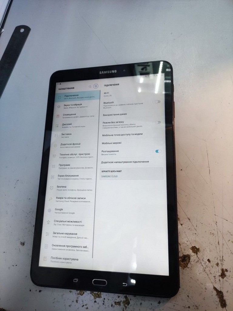 Оголошення Samsung galaxy tab a sm-t585 16gb lte Б/У