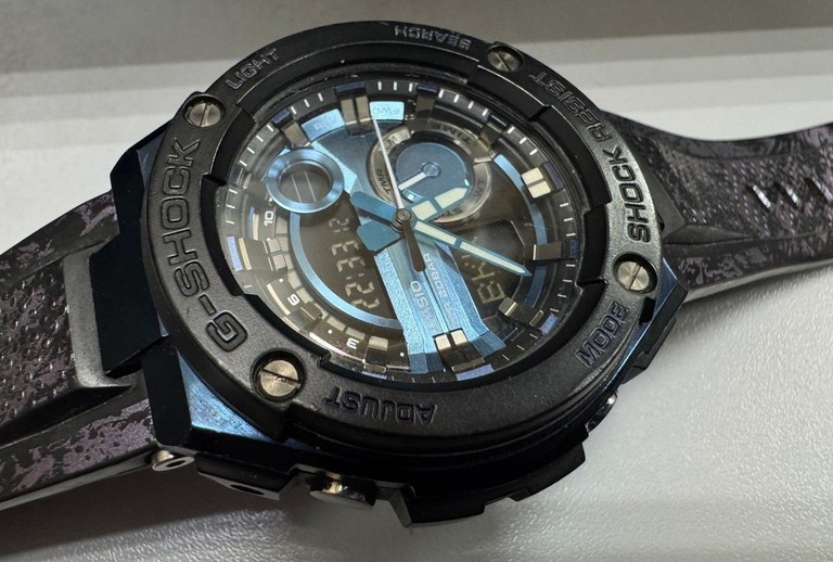 Дешиво Casio gst-200cp с ломбарда