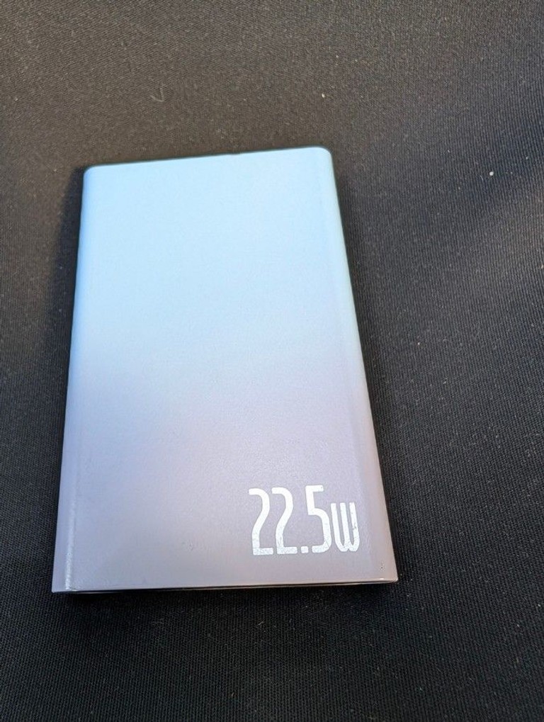 Купити Proove hyper flux plus 22.5w 10000mah Б/У