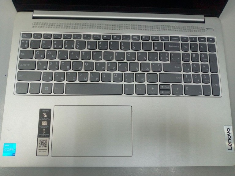 Дешиво Lenovo 15/core i5-13420h ddr5/16gb ddr5/hdd *відсутній/ssd 500 gb/*інтегрована с ломбарда