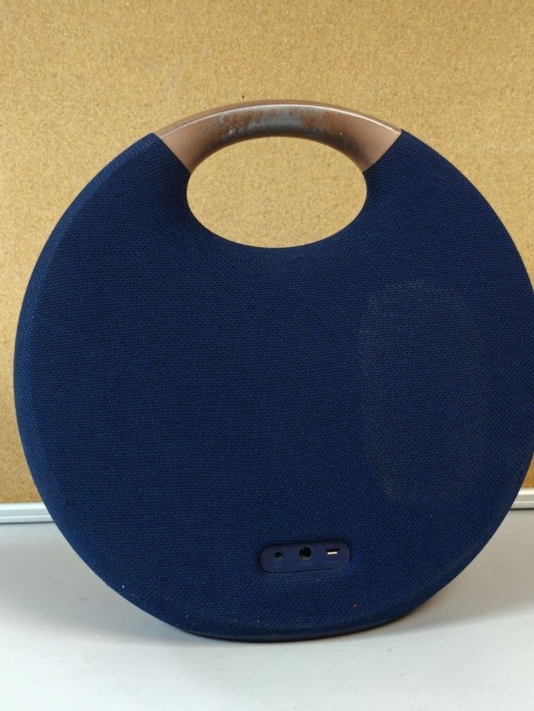 Дешево Harman/Kardon onyx studio 5 з ломбарду