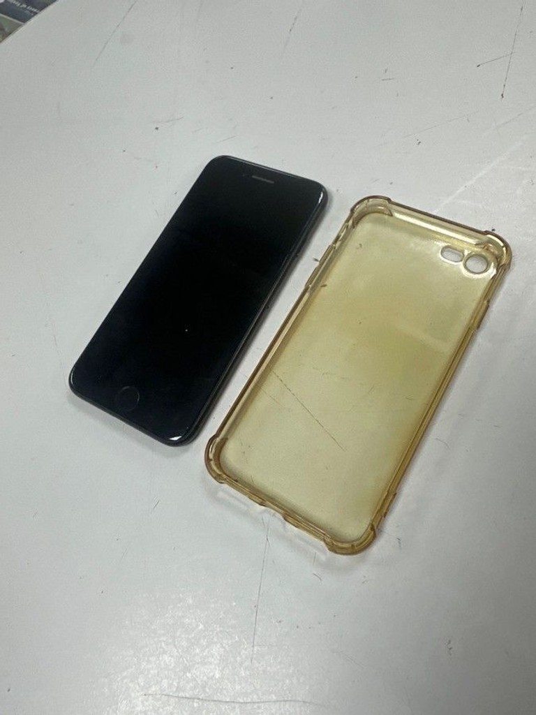 Объявление Apple iphone 7 32gb Б/У