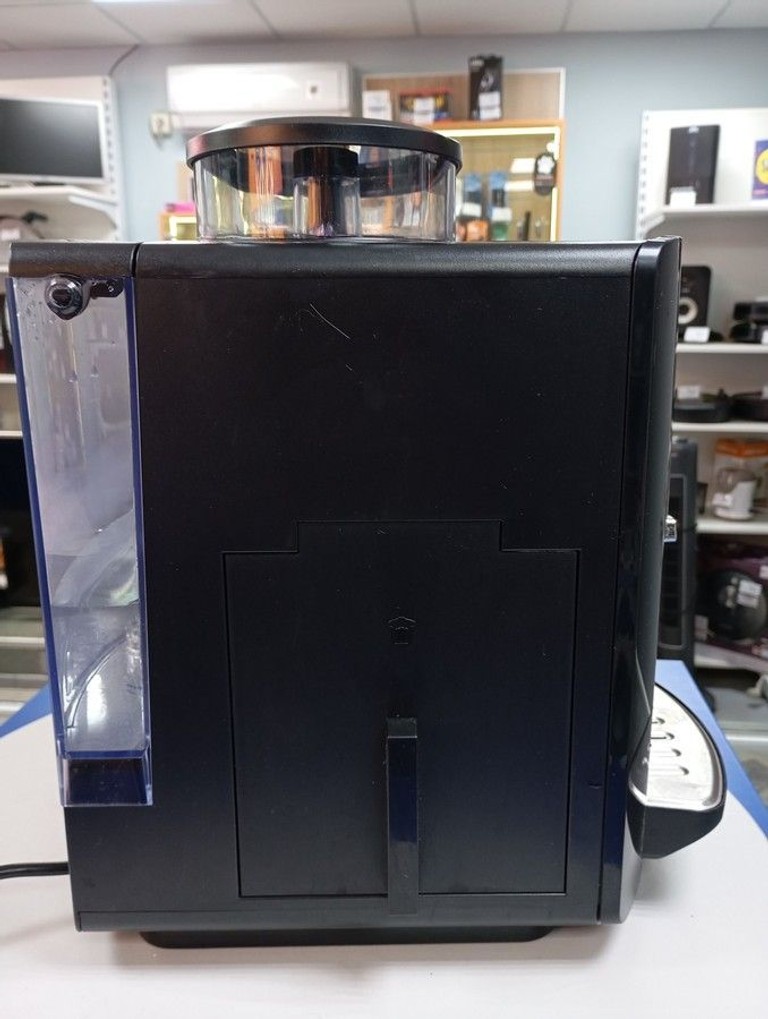 Распродажа Krups Arabica Quattro Force EA8110, продавец Техноскарб