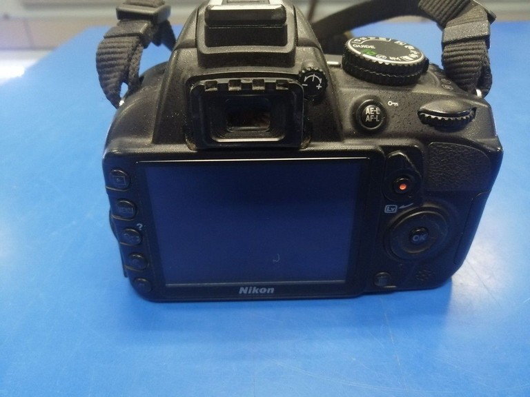 Nikon d3100 kit / af-s nikkor 18-55mm f:3,5-5,6g vr dx Код:01-201164870. Изображение 8