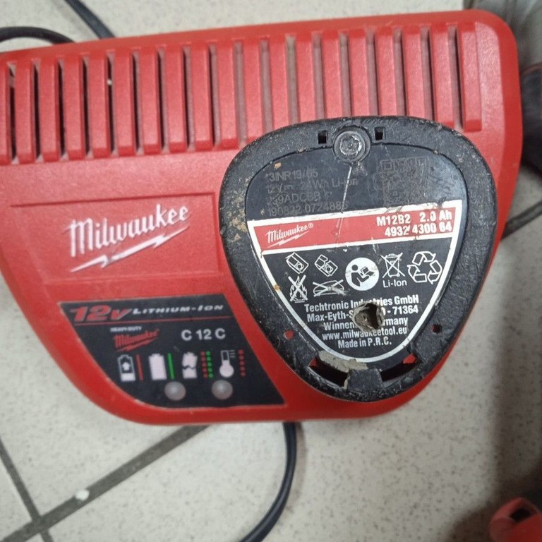 Milwaukee m12bprt + 1акб 6ah + зп Код:01-201166140. Зображення 5