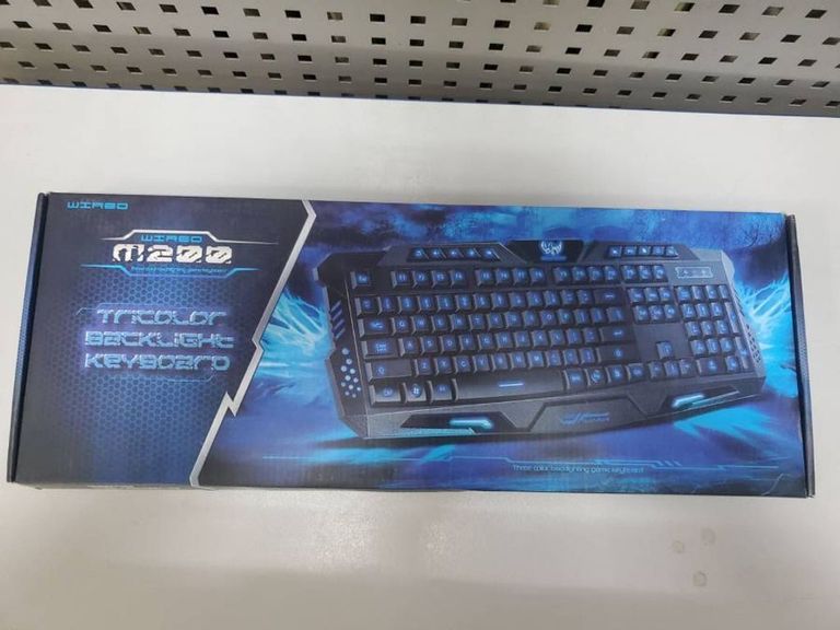 Дешево M 200 з ломбарду