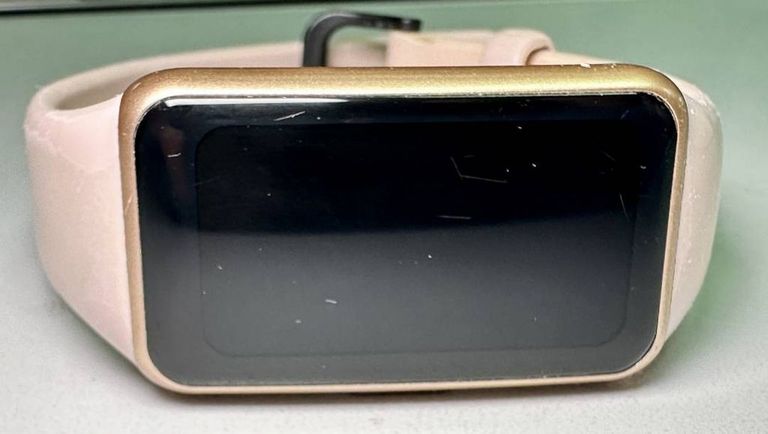 Дешево Huawei honor band 6 fra-b19 з ломбарду