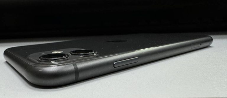 Apple iphone 11 128gb Код:01-200190393. Изображение 6