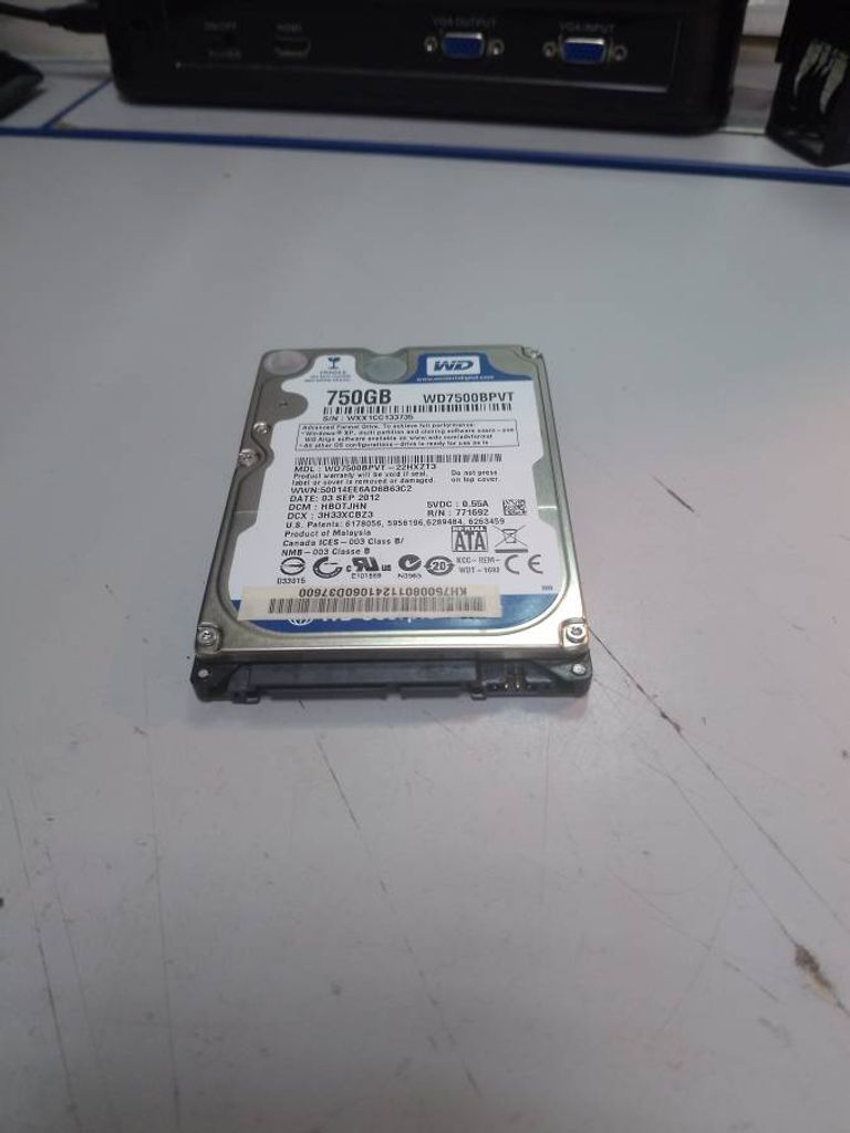 Wd wd7500bpvt-80hxzt3