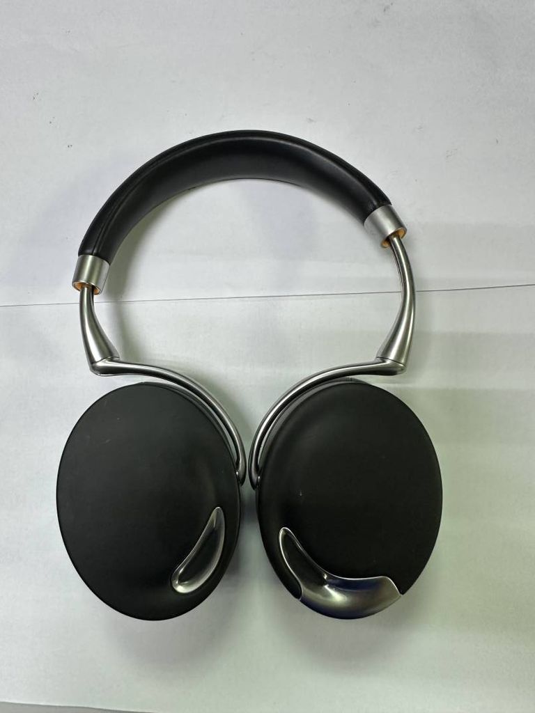 Parrot zik