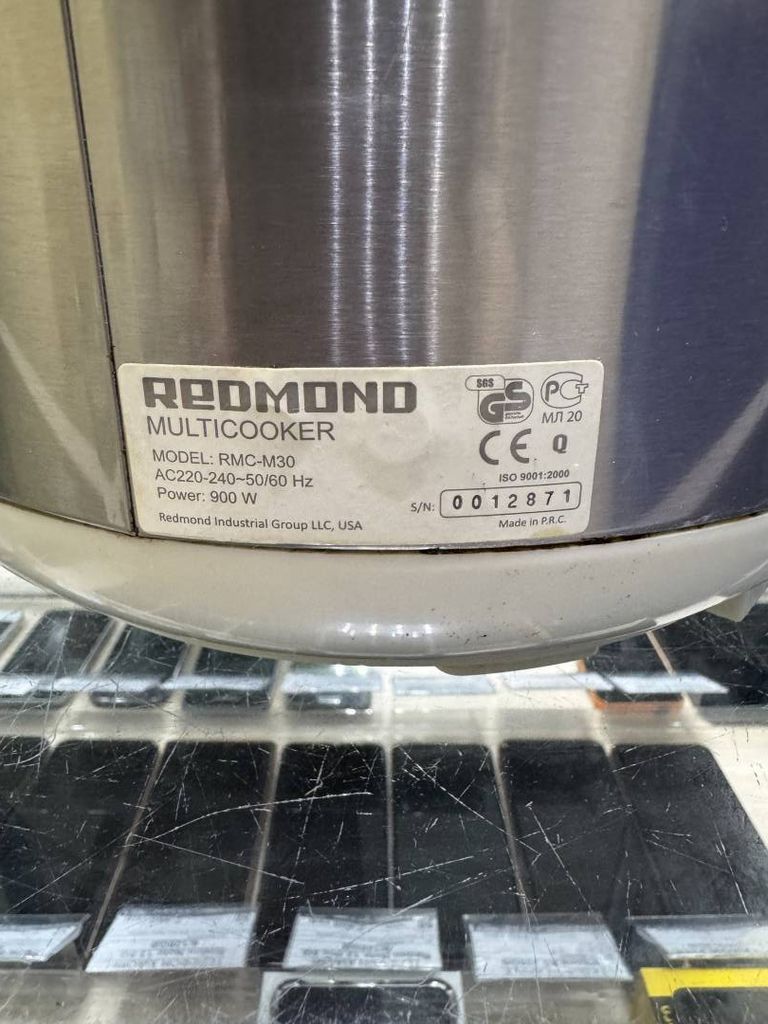 Redmond RMC-M30