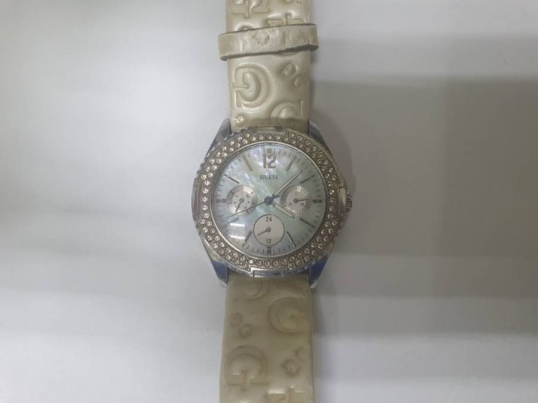 Купити Guess i11528l1 Б/У
