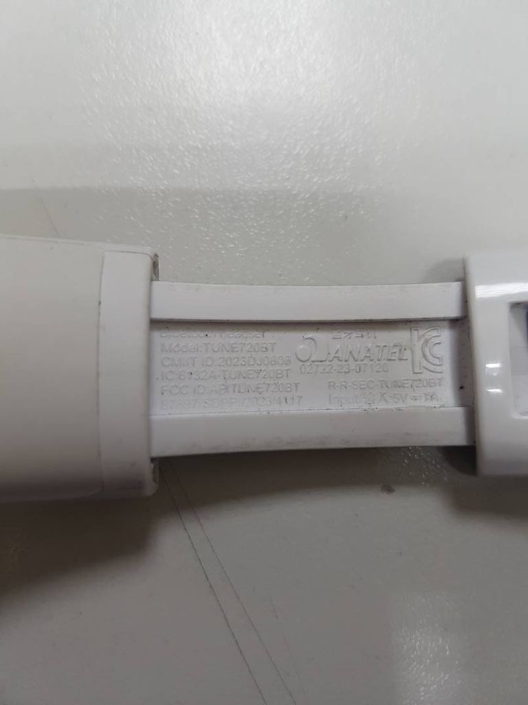 Дешиво Jbl tune 720bt с ломбарда