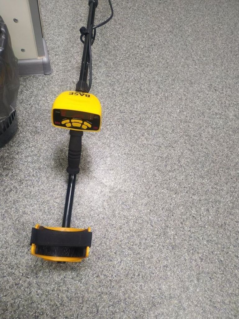 Купить Base 250 Б/У