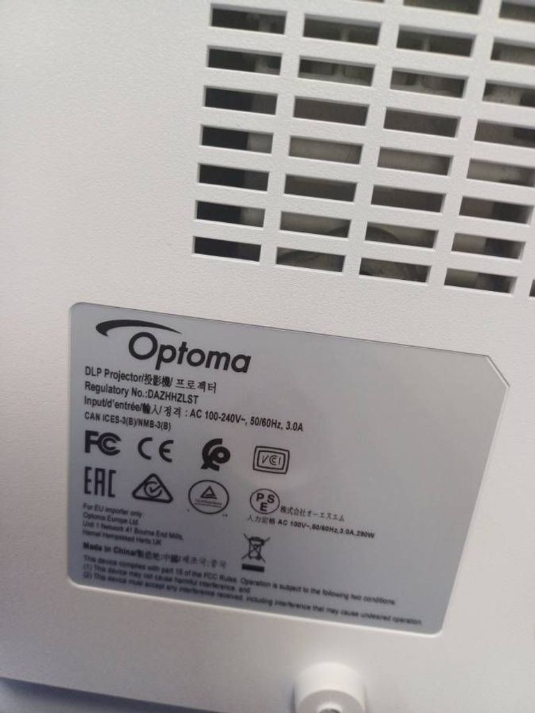 Оголошення Optoma zh406st Б/У