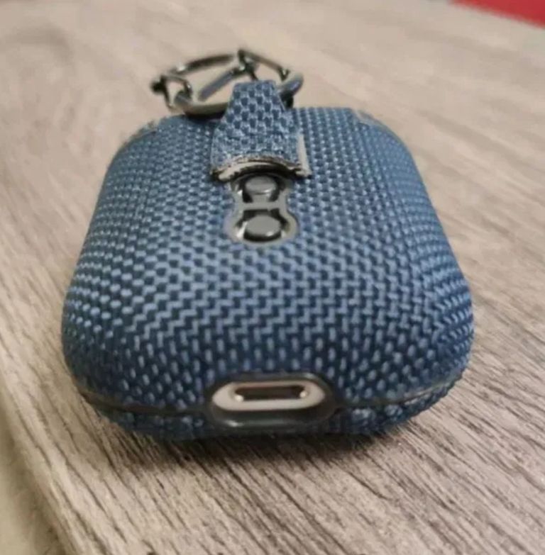 Объявление Кейс Airpods 2 Б/У