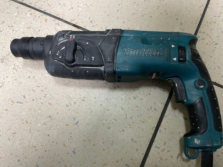Объявление Makita HR2470 Б/У
