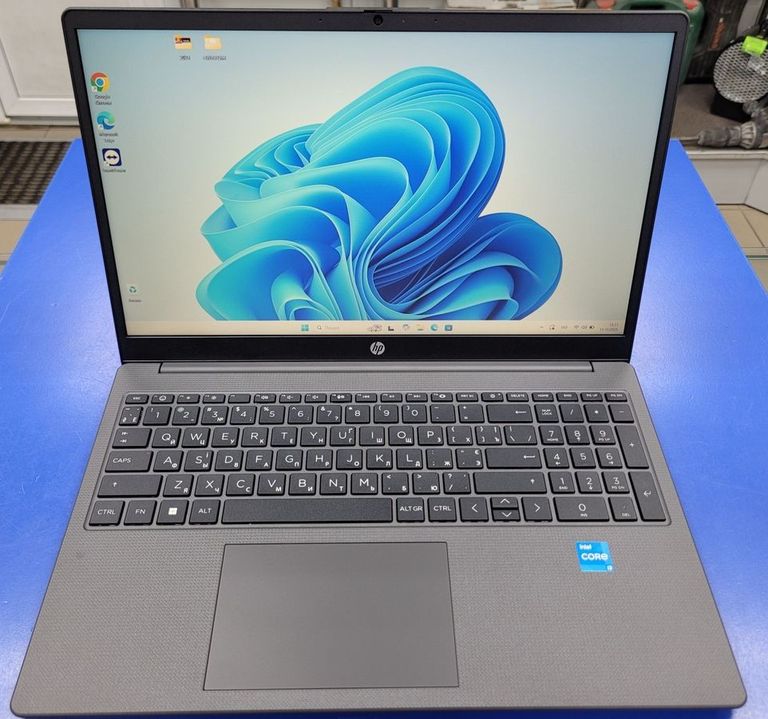 Купити Hp 15/core i3-1315u ddr5/8gb ddr5/hdd *відсутній/ssd 512 gb/*інтегрована Б/У