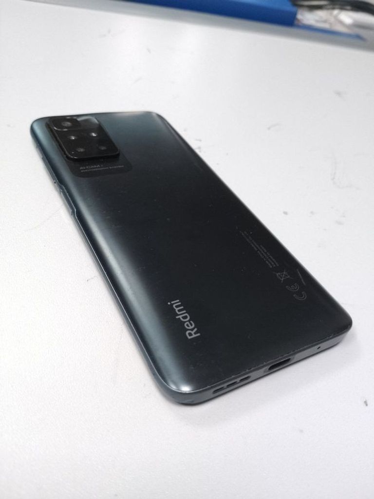 Дешево Xiaomi redmi 10 4/64gb з ломбарду