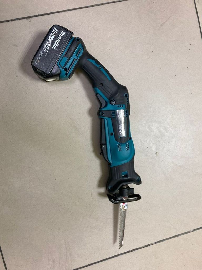 Купити Makita xrj01 Б/У