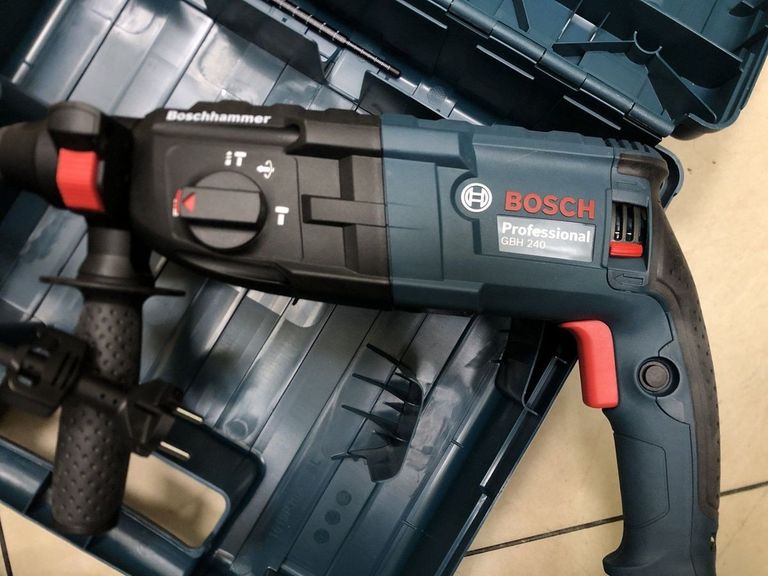Купити Bosch gbh 240 Б/У