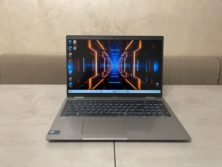 Купити Dell Latitude 5550, 15,6"  Б/У