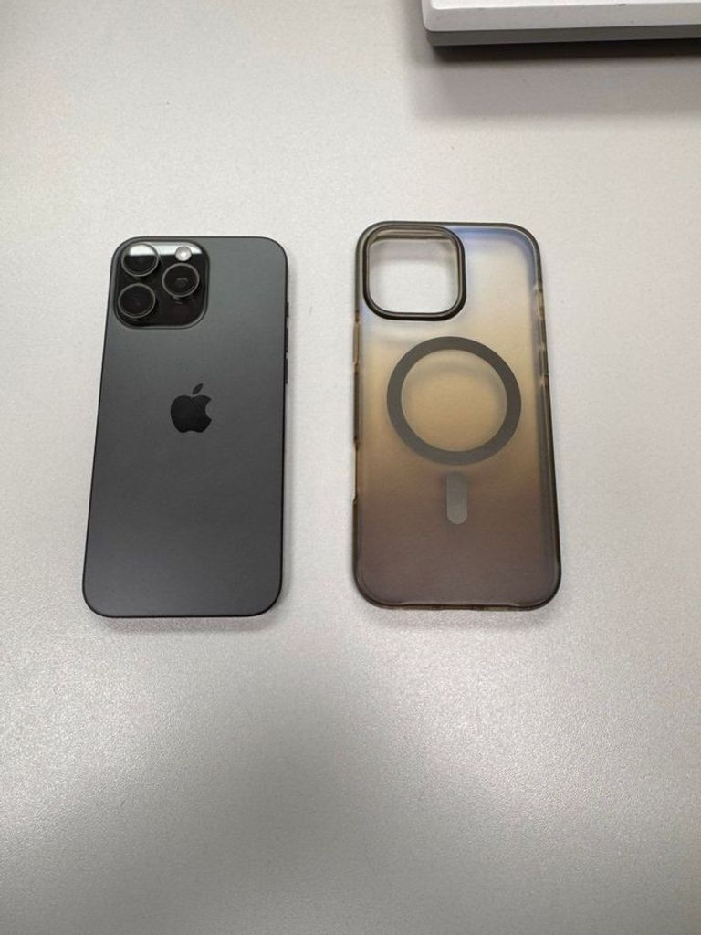 Дешиво Apple iphone 16 pro max 256gb с ломбарда