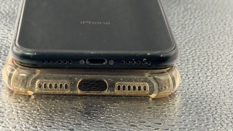 Apple iphone xr 64gb Код:01-200778071. Изображение 5