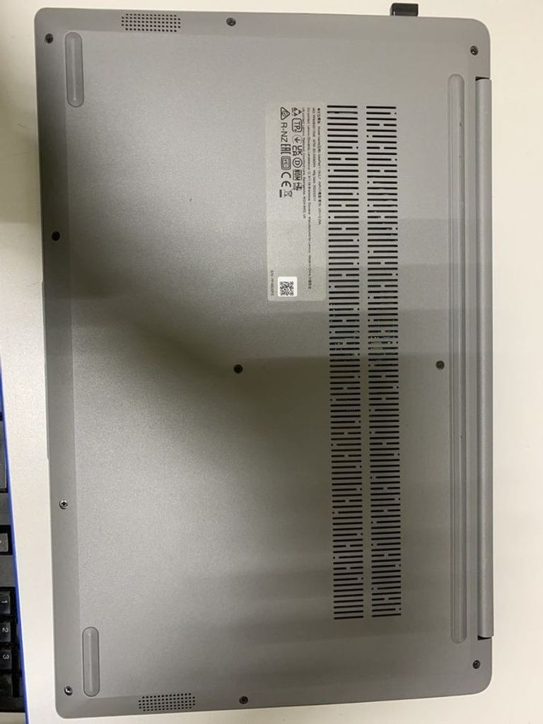 Купить Lenovo 15/pentium n6000 ddr4/8gb ddr4/ssd 240 gb/*інтегрована Б/У