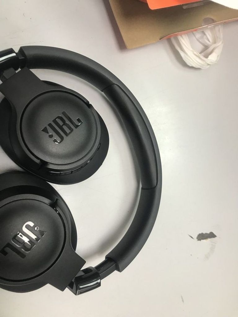 Дешево Jbl tune 720bt з ломбарду