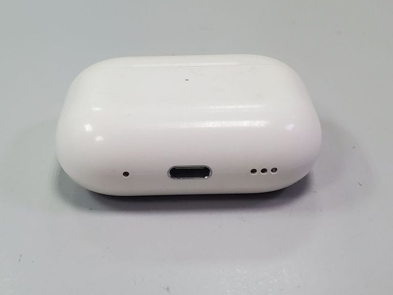 Дешиво Apple AirPods Pro 2nd generation (MQD83) с ломбарда