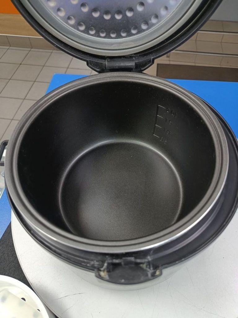 Дешево Redmond rmc-m10 з ломбарду