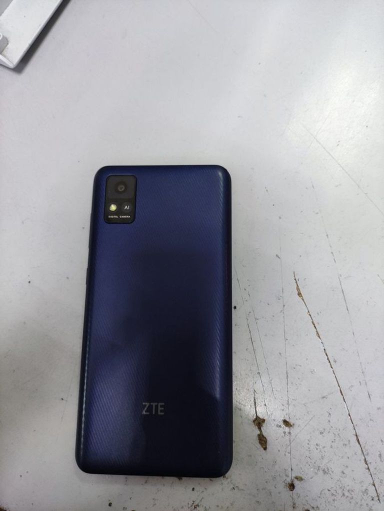 Объявление Zte Blade A31 2/32GB Blue Б/У