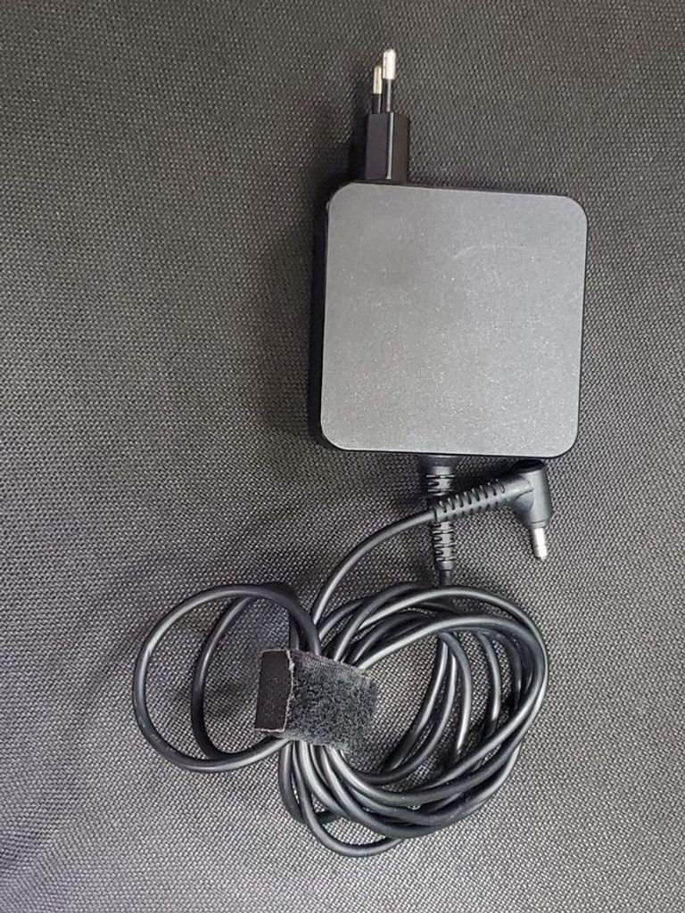 Lenovo 15/pentium 6405u ddr4/4gb ddr4/hdd *відсутній/ssd 128 gb/geforce mx130 2gb Код:01-200808993. Изображение 21