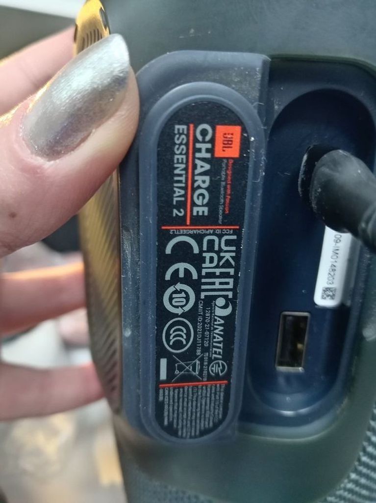 Дешево Jbl charge essential 2 з ломбарду