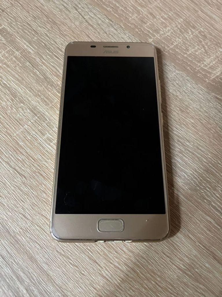 Купити Asus zenfone 3 max zc553kl x00dd 3/32gb Б/У