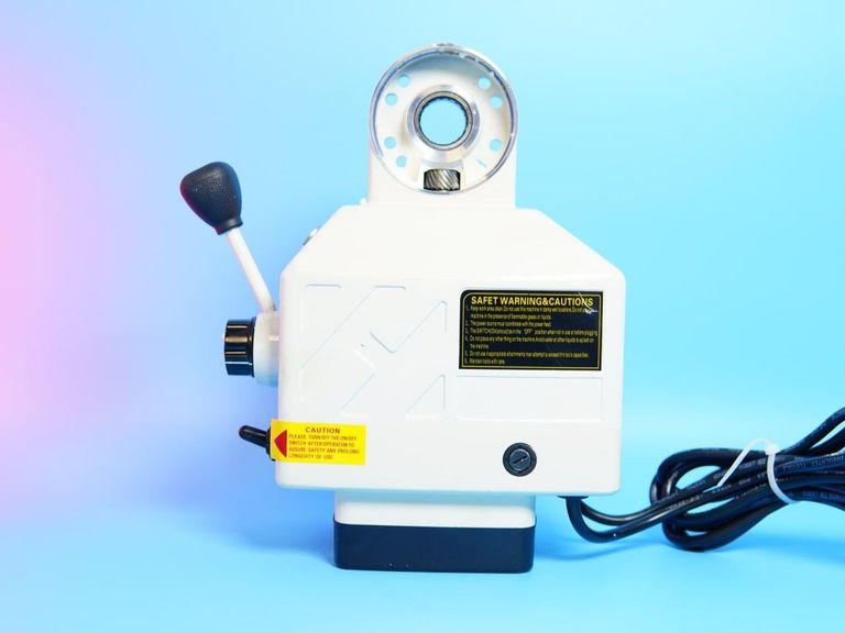 Оголошення Motor для фрезерного верстата Bridge Б/У