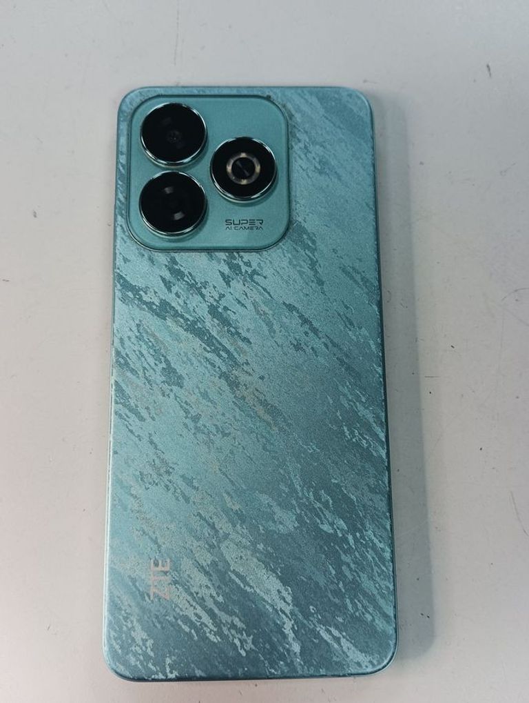 Оголошення Zte blade a75 4/256gb Б/У