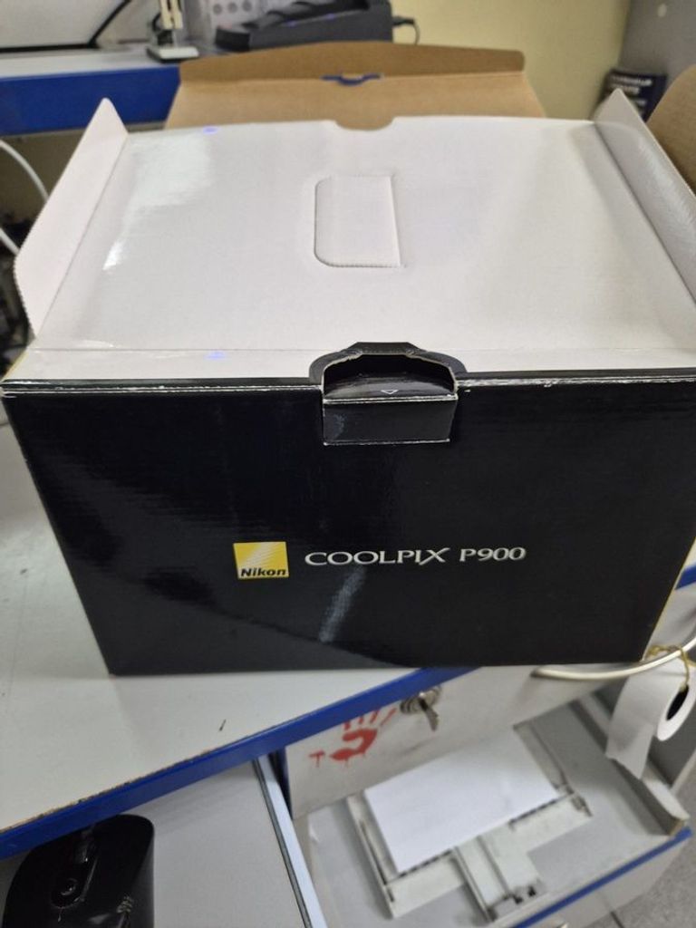 Дешево Nikon coolpix p900 з ломбарду