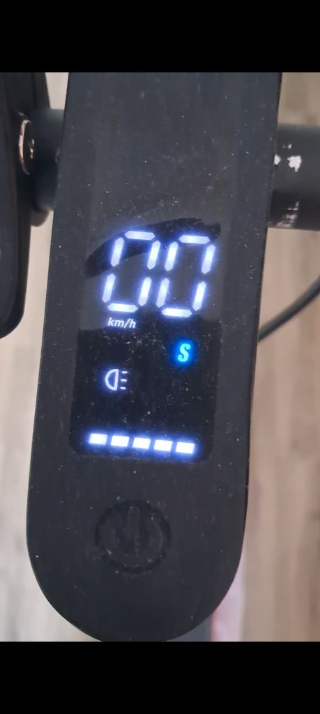 Объявление Xiaomi Mi Electric M365 PRO 500W 13Ah Б/У