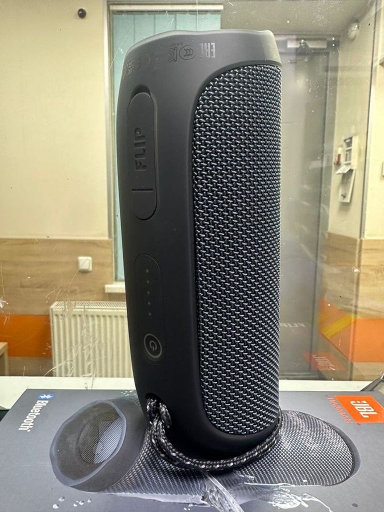 Оголошення Jbl flip essential 2 Б/У