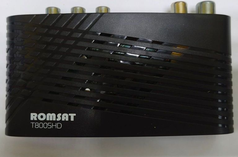 Купити Romsat T8005HD Б/У